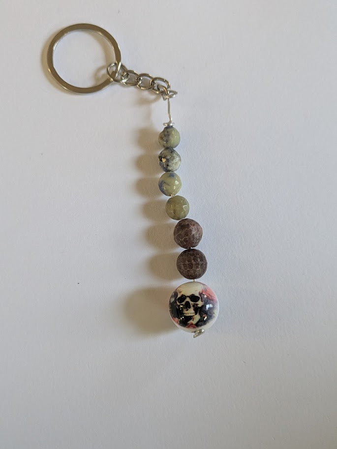Light skull keychain