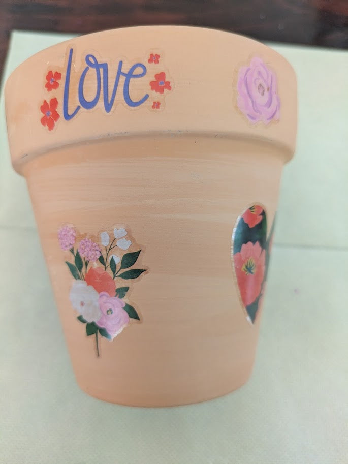 Flowerpot with love