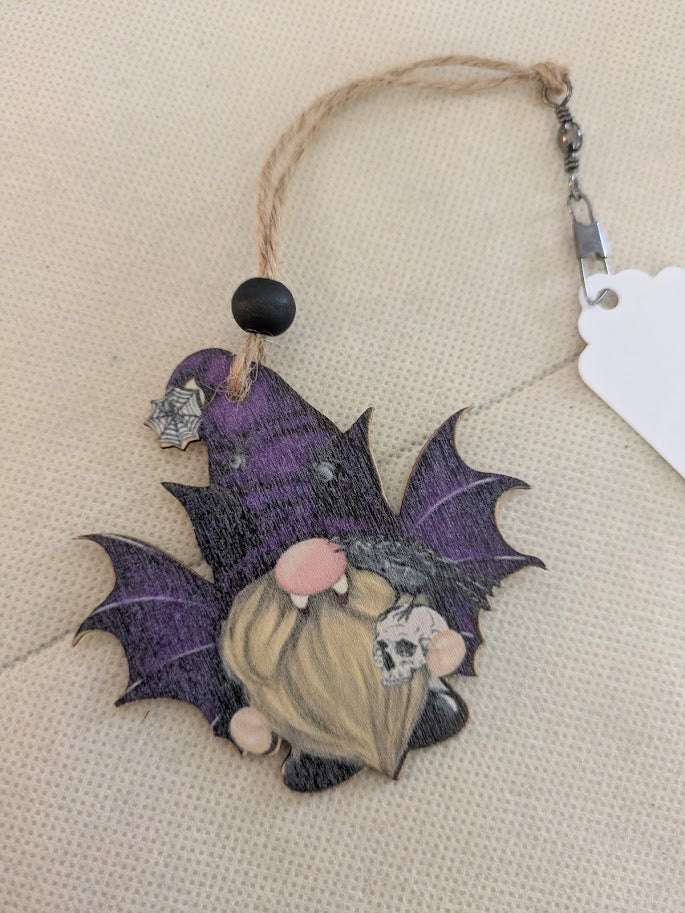 Gnome Black Bat with Black Bead